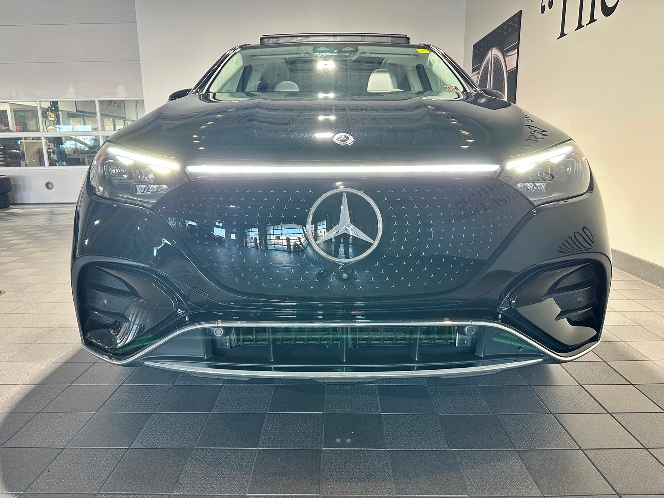 mercedes-benz eqe suv 2023 4JGGM2CB3PA001915 image mercedes-benz eqe suv 2023 4JGGM2CB3PA001915 image
